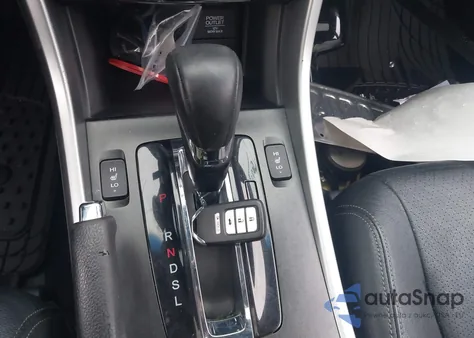 2013 Honda Accord Ex-L z USA, uszkodzony, nr VIN 1HGCR2F87DA104238